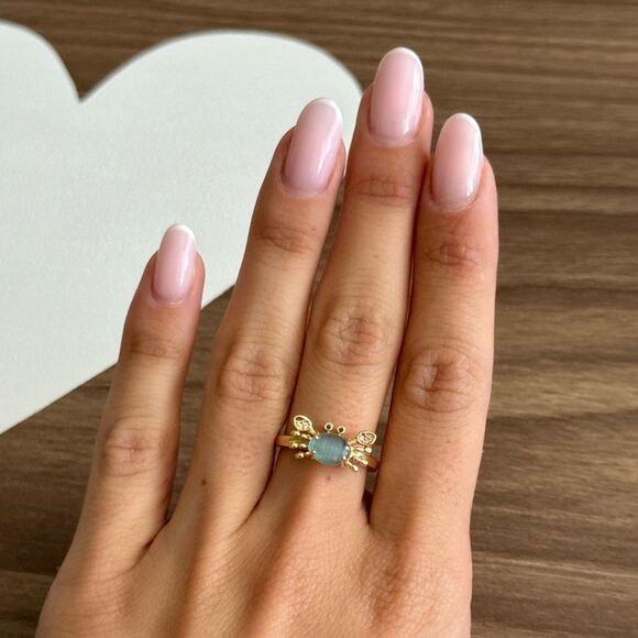 Anthropologie Gold Ring with Blue Gemstone Crab - Picture 4 of 5